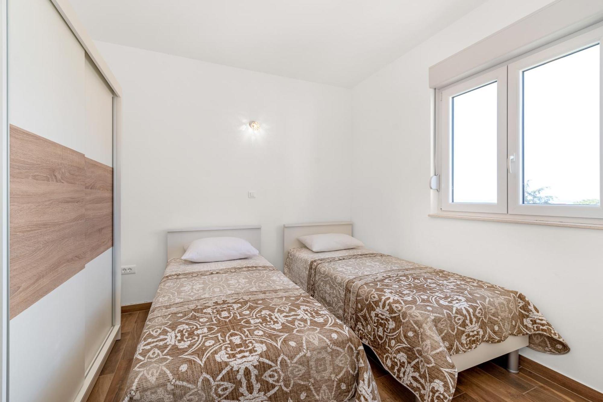 Apartments Boomerang Rogoznica  Zimmer foto